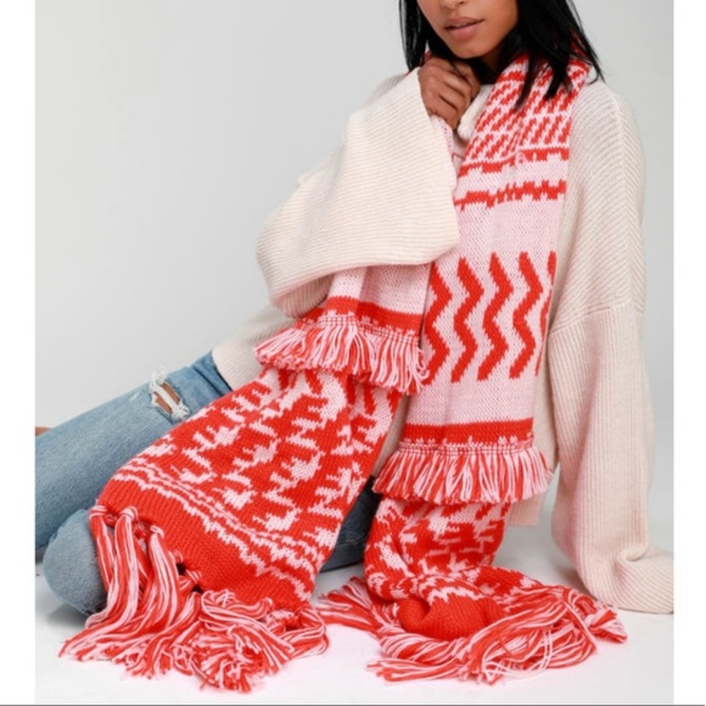 Free People Red and White Knit Scarf - Picture 6 of 8